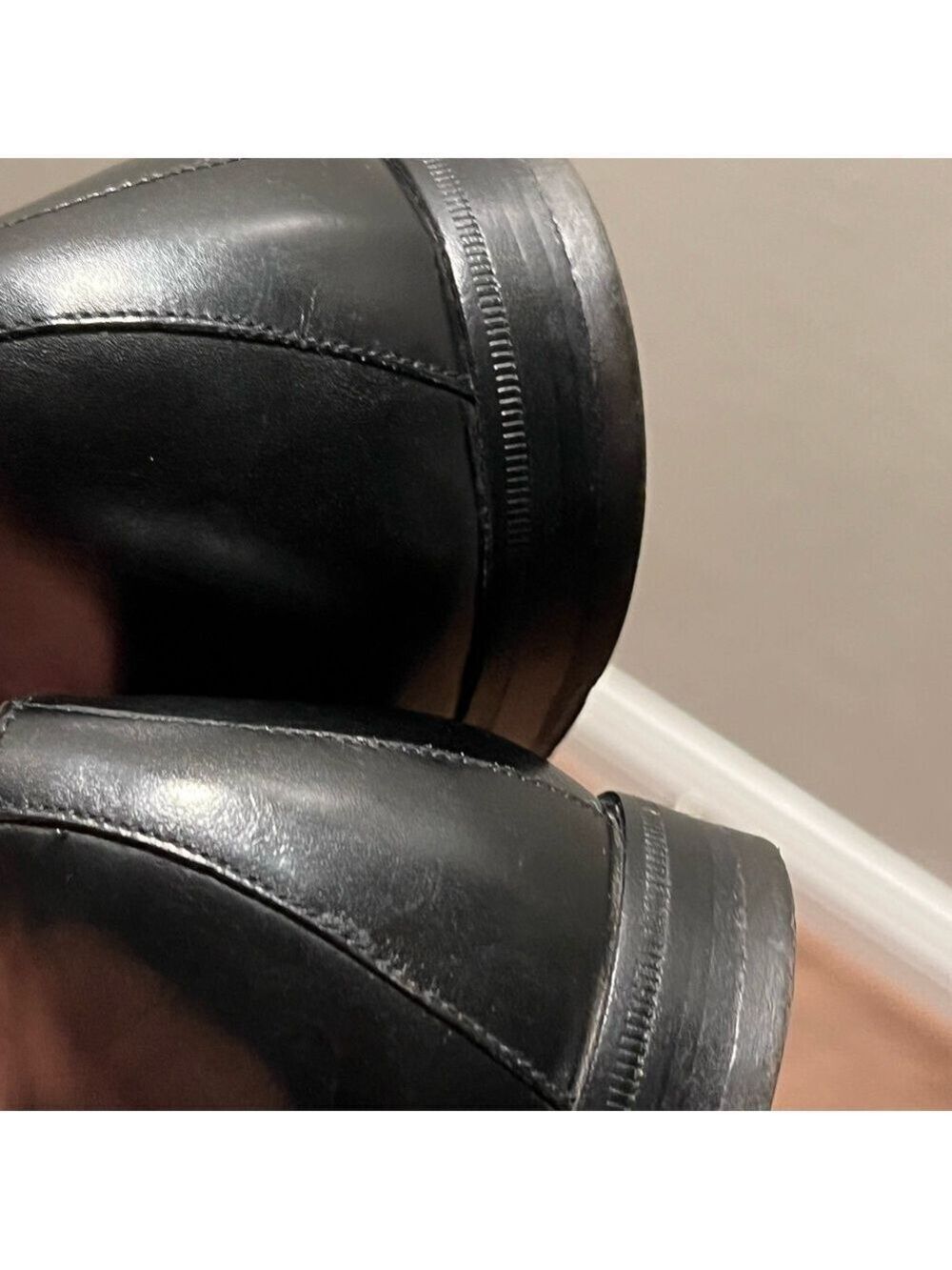 salvatore FERRAGAMO leather dress loafers. Made in Italy. 9.5 EE - Picture 5 of 8